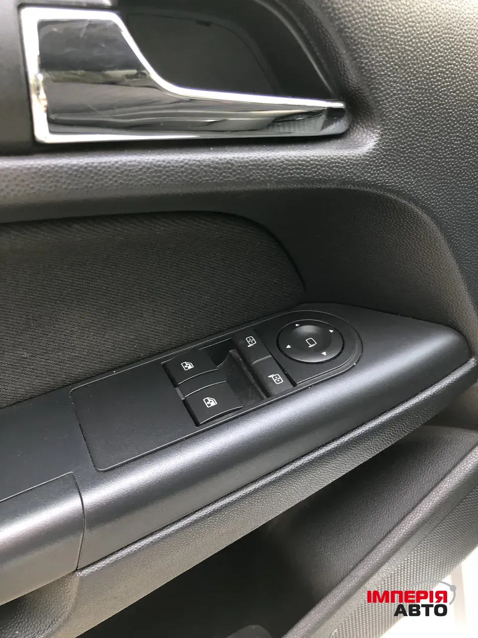 Opel Astra - фото 12