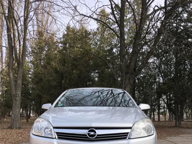 Opel Astra - фото 2