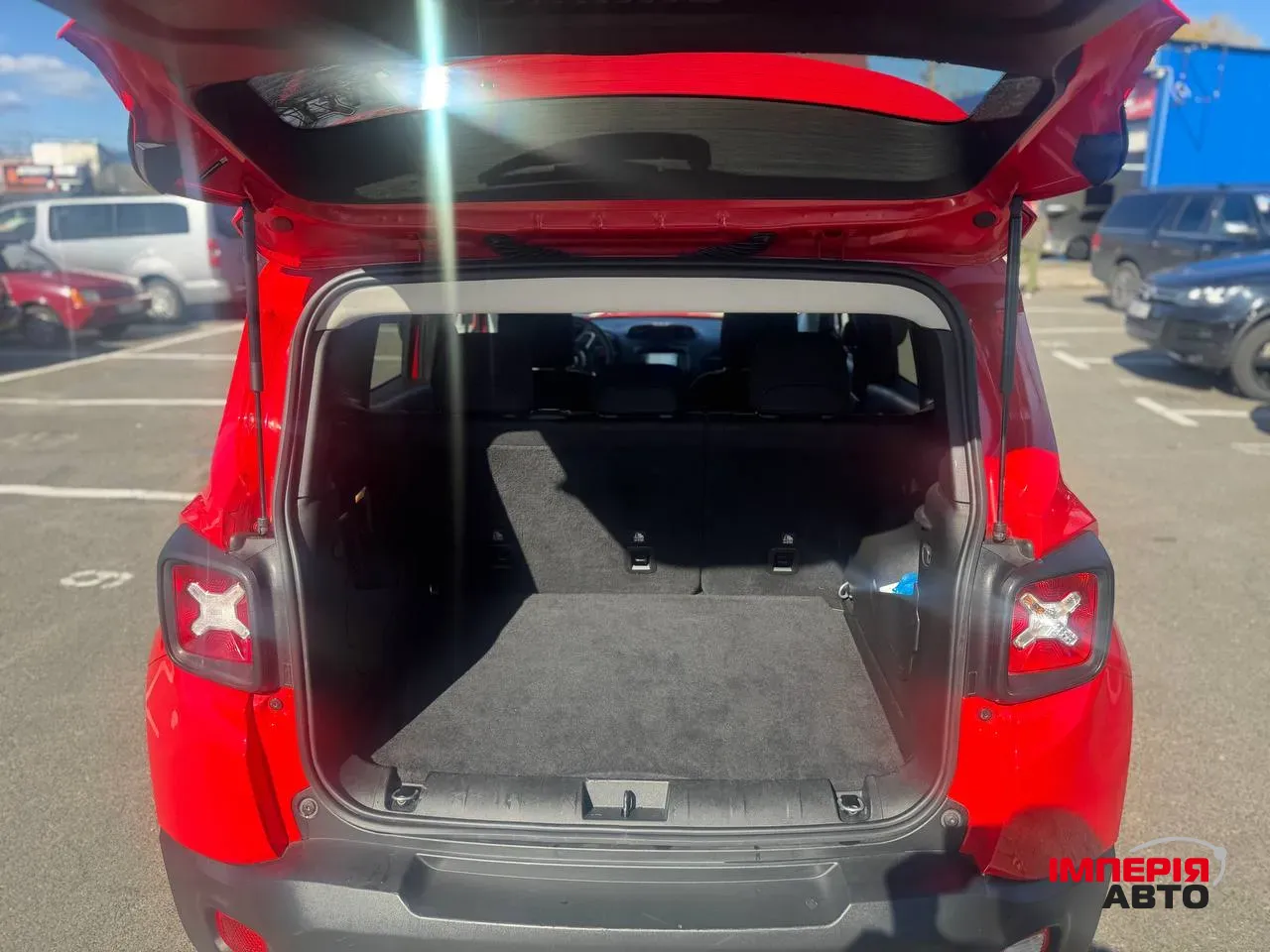 Jeep Renegade - фото 13