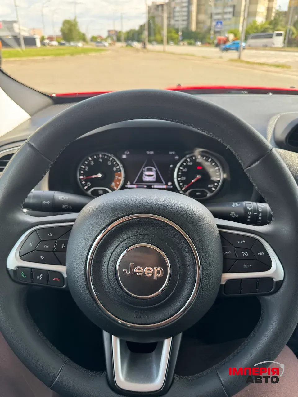 Jeep Renegade - фото 7