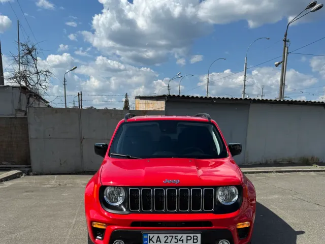 Jeep Renegade - фото 2