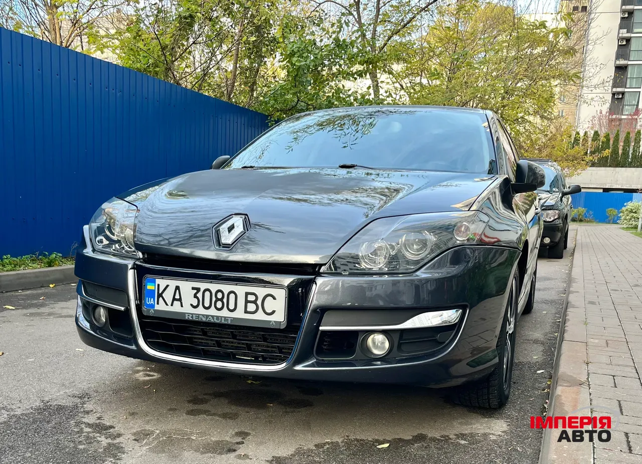 Renault Laguna - фото 6