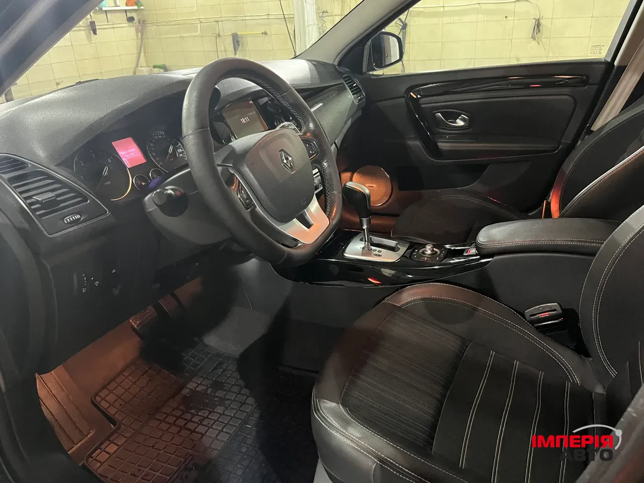 Renault Laguna - фото 15