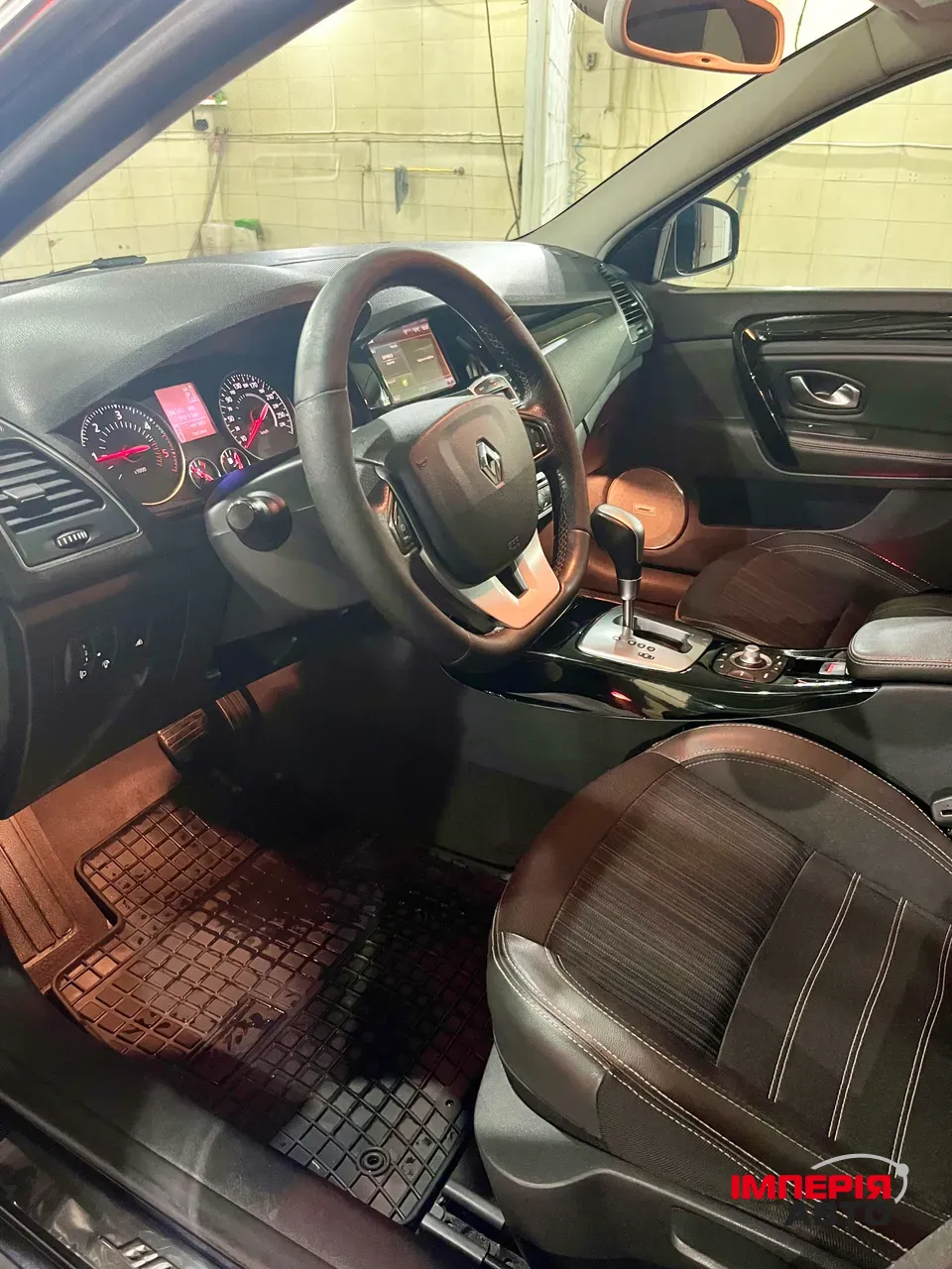 Renault Laguna - фото 31