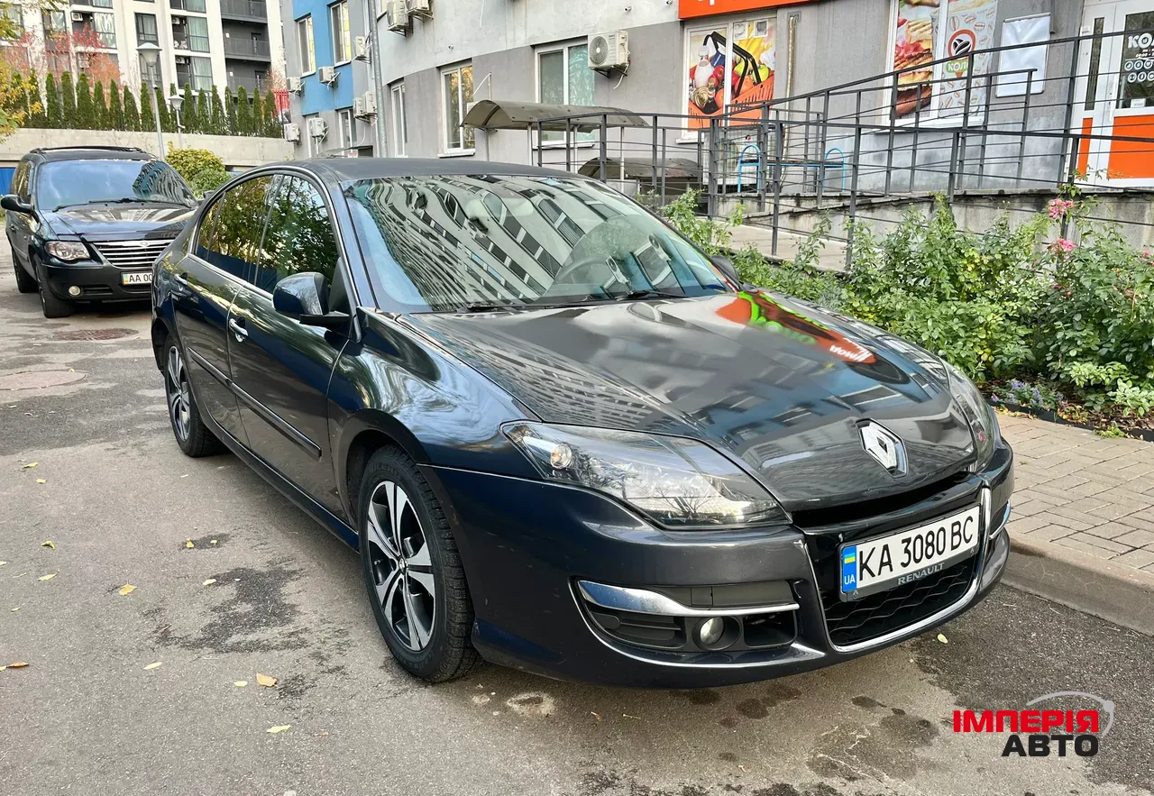 Renault Laguna - фото 7