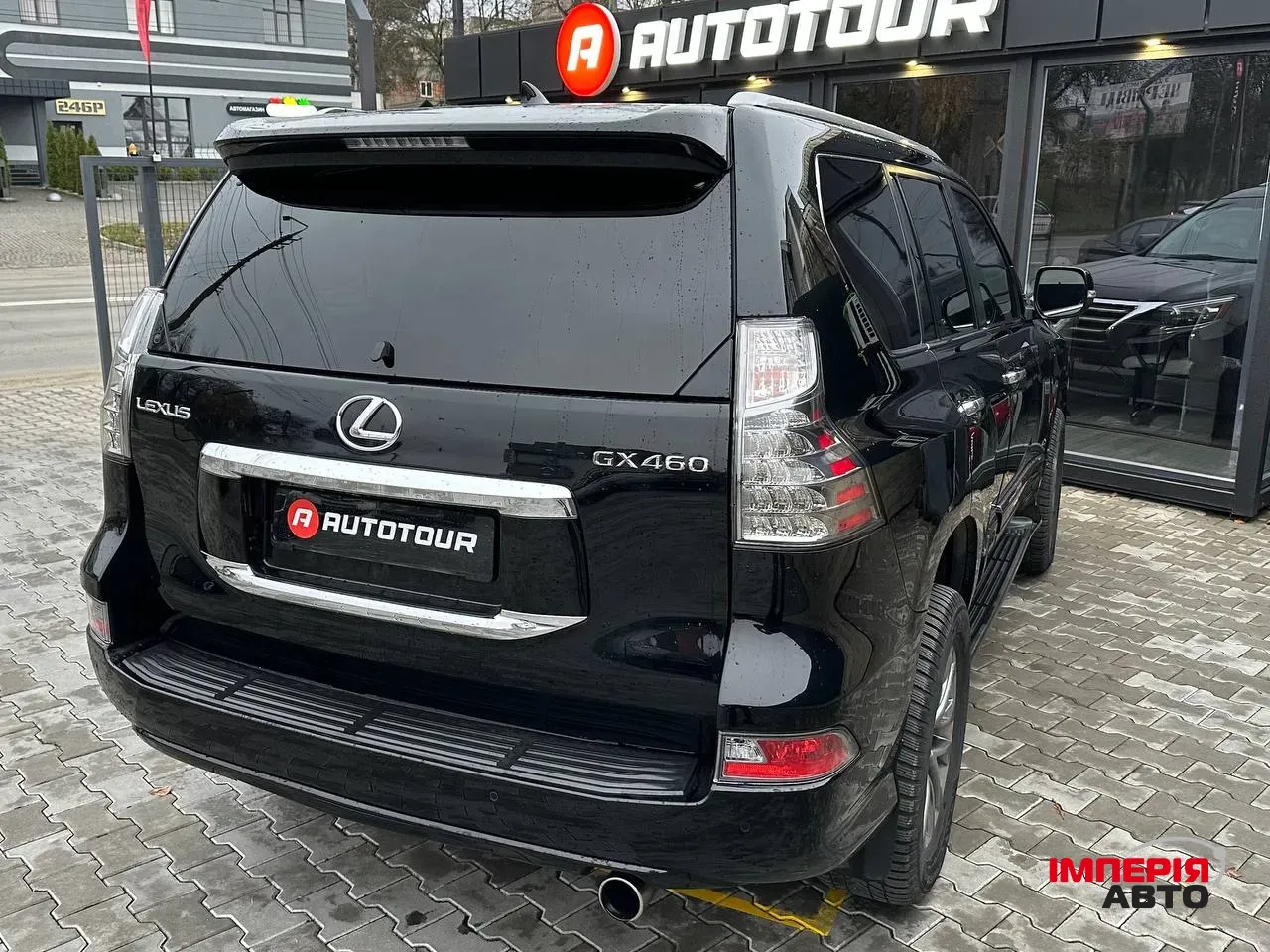 Lexus GX - фото 11