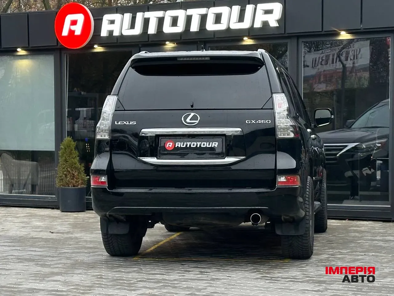 Lexus GX - фото 12