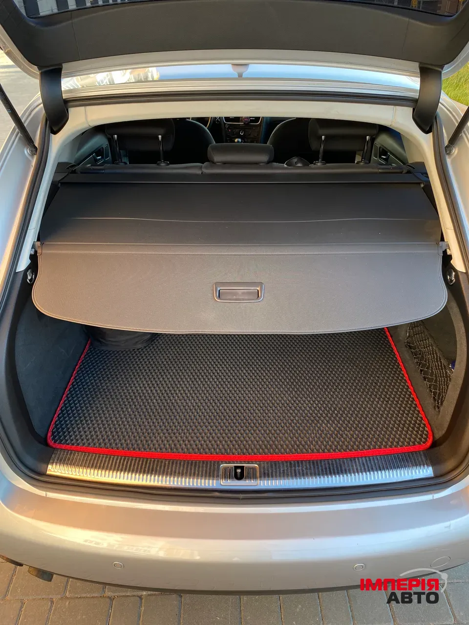 Audi A4 - фото 22