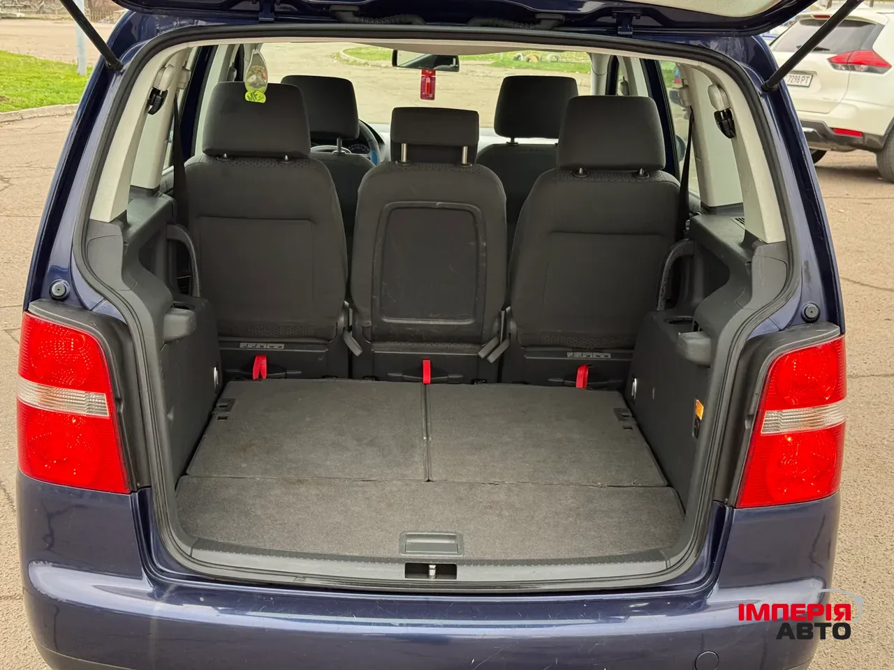 Volkswagen Touran - фото 18