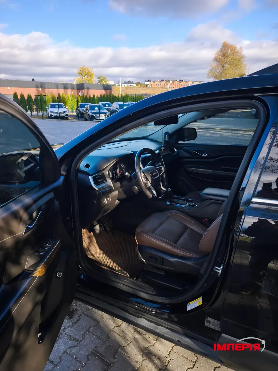 GMC Acadia - фото 17