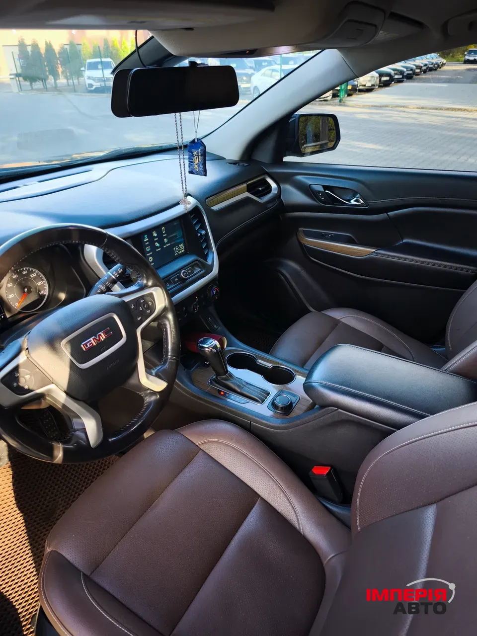 GMC Acadia - фото 16