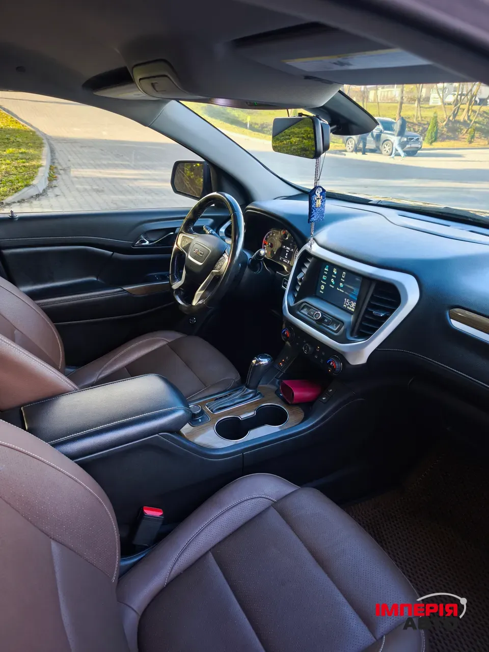 GMC Acadia - фото 20