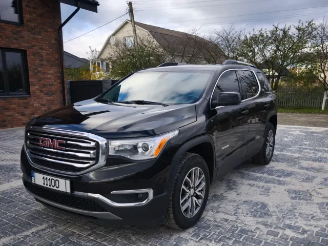 GMC Acadia - фото 2
