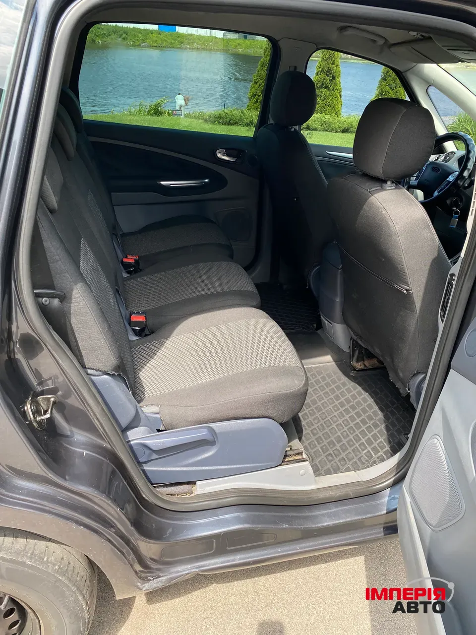 Ford S-MAX - фото 8