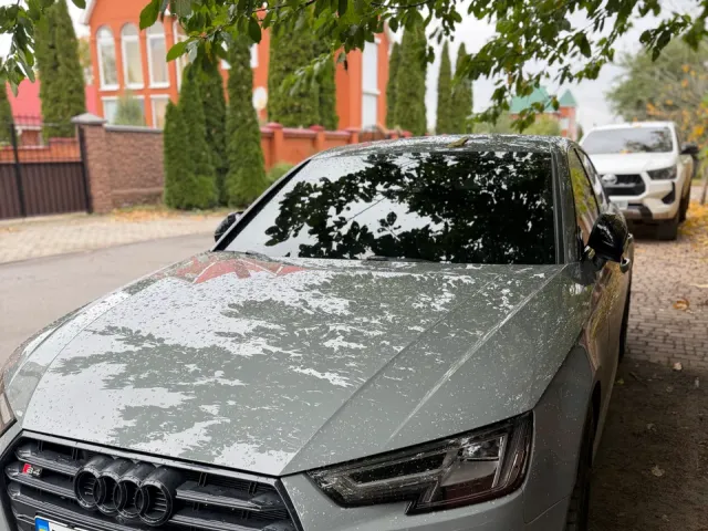 Audi S4 - фото 3