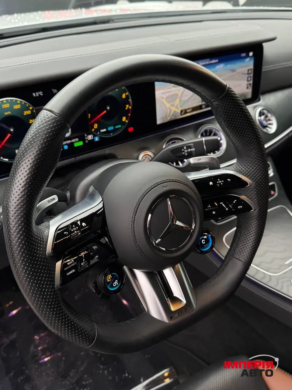 Mercedes-Benz E-Класс AMG - фото 9