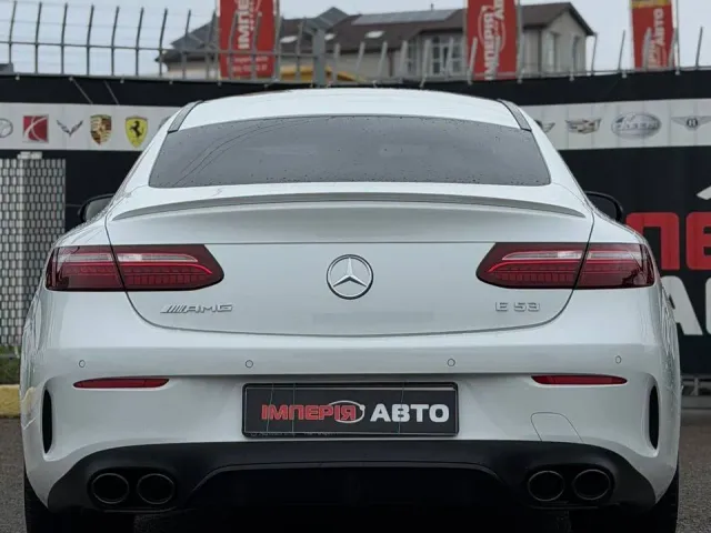 Mercedes-Benz E-Класс AMG - фото 4