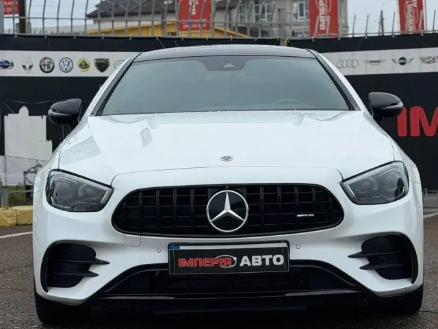 Mercedes-Benz E-Класс AMG - фото 3