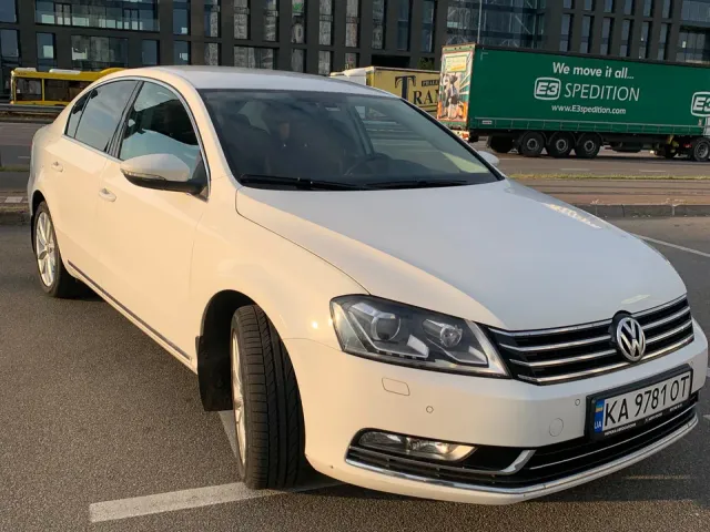 Volkswagen Passat - фото 3