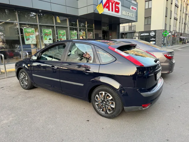 Ford Focus - фото 2