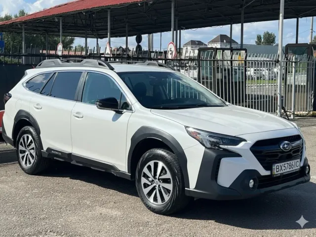 Subaru Outback - фото 2