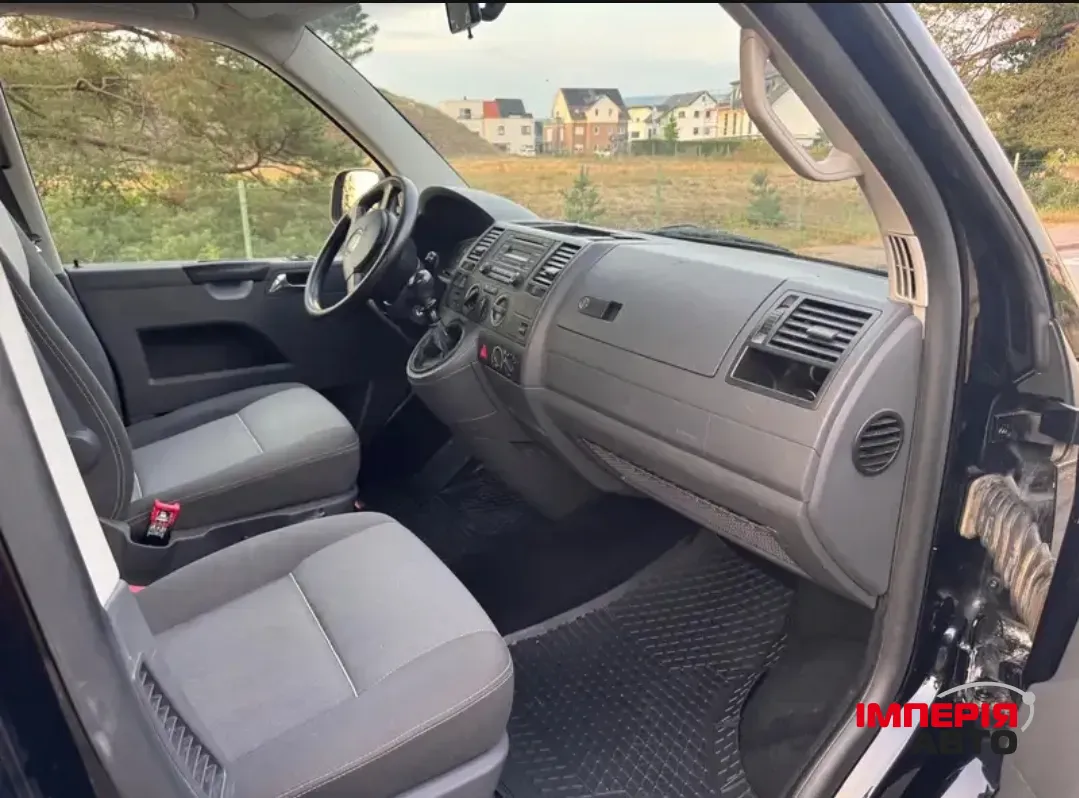 Volkswagen Transporter - фото 4