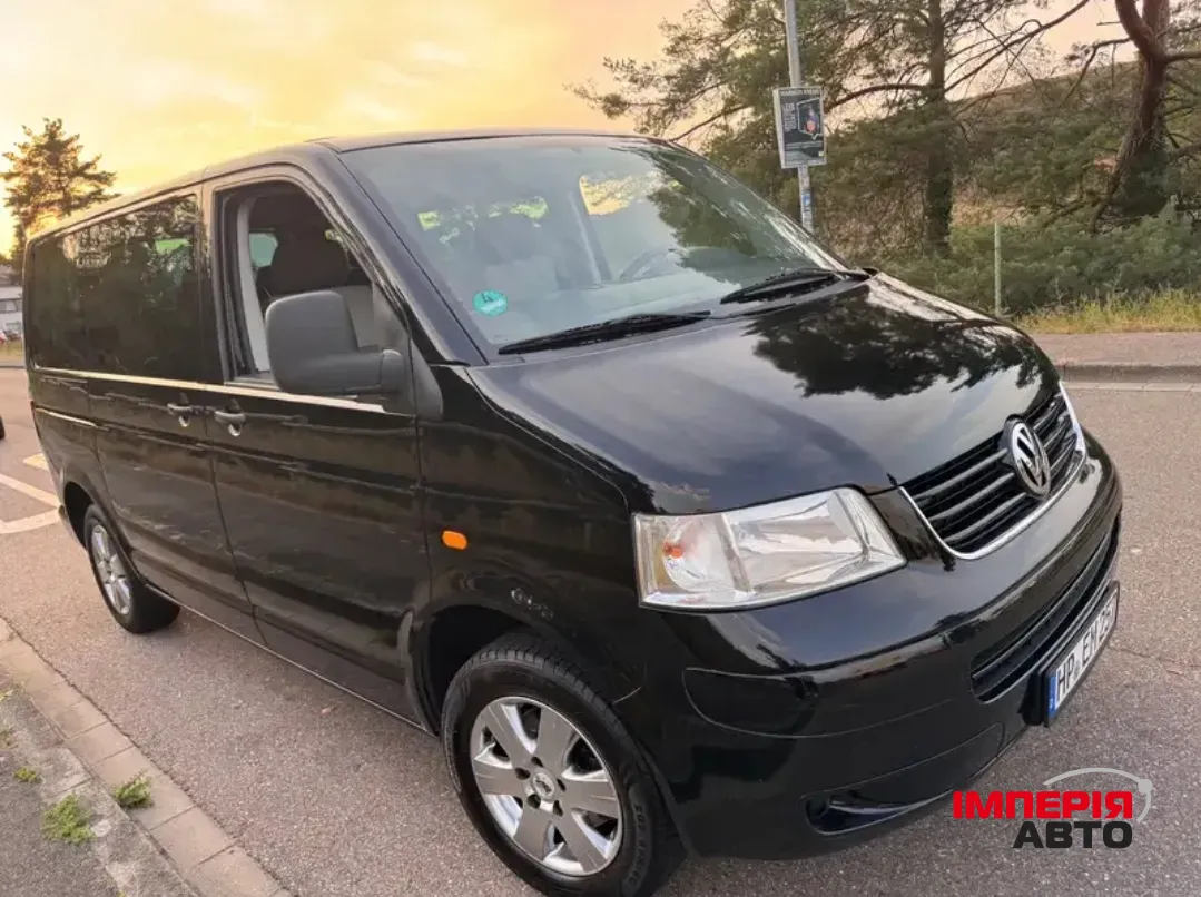 Volkswagen Transporter - фото 13
