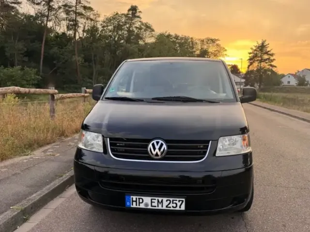 Volkswagen Transporter - фото 1