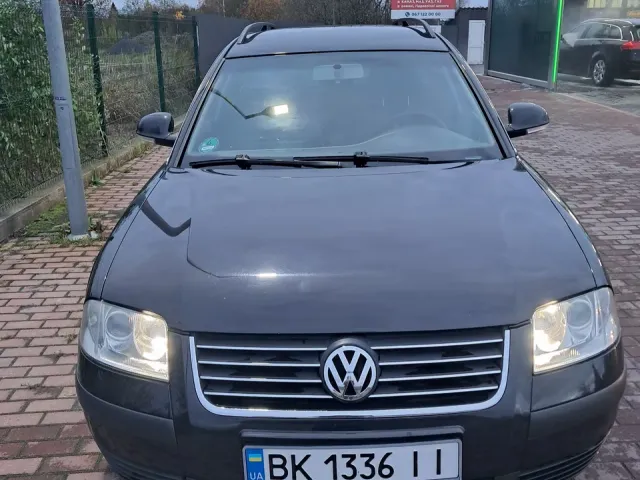 Volkswagen Passat - фото 3