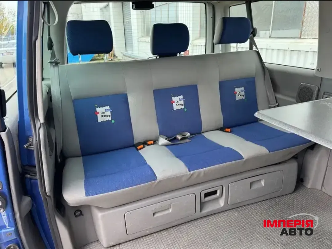 Volkswagen Transporter - фото 2