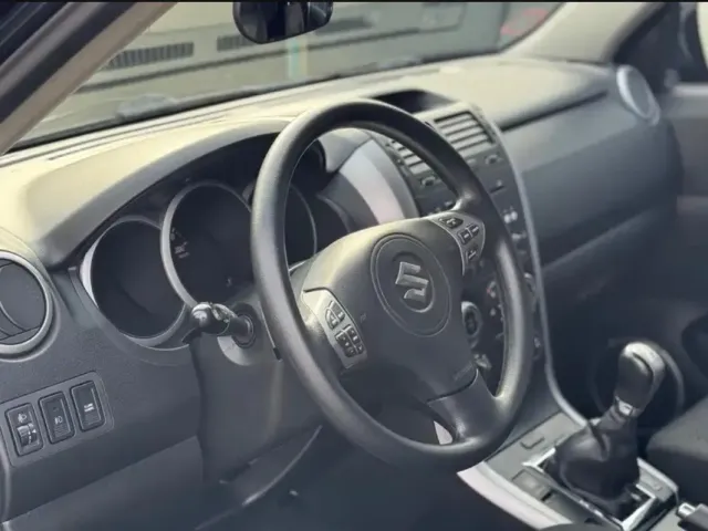 Suzuki Grand Vitara - фото 2