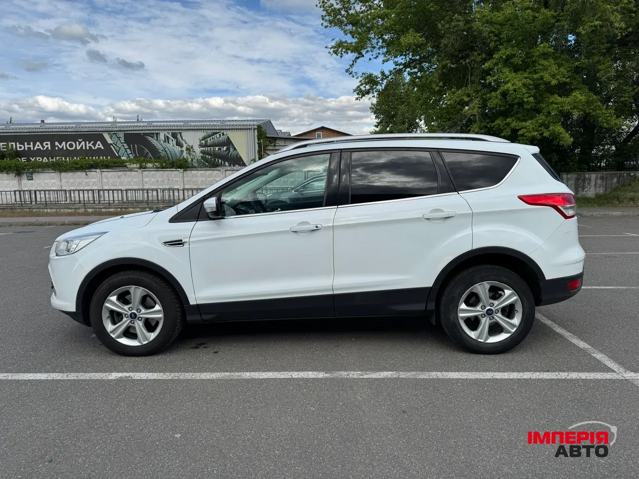 Ford Kuga - фото 11
