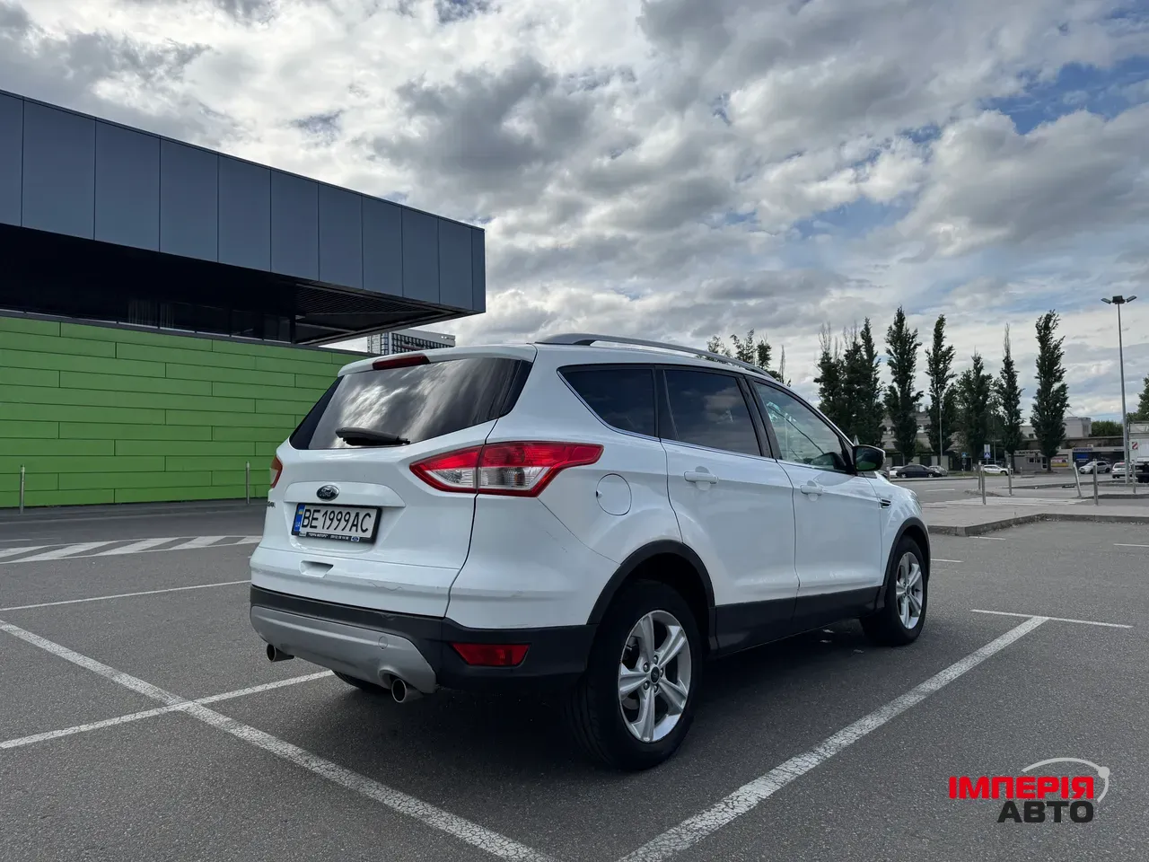 Ford Kuga - фото 3