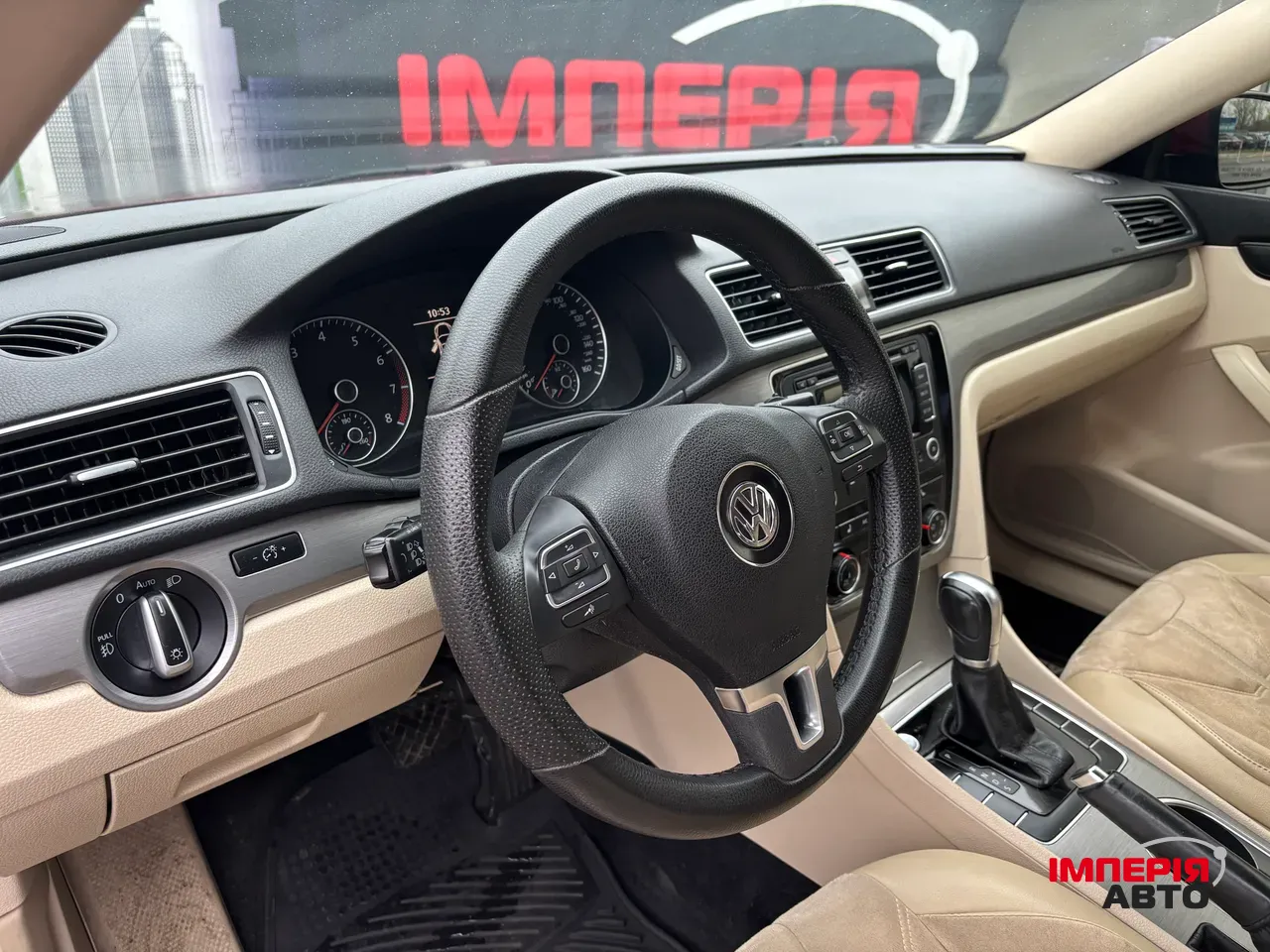 Volkswagen Passat - фото 9