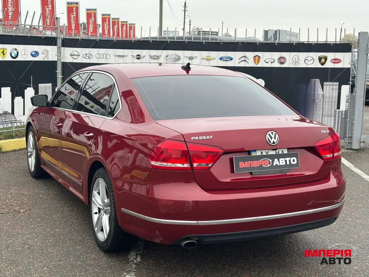 Volkswagen Passat - фото 6