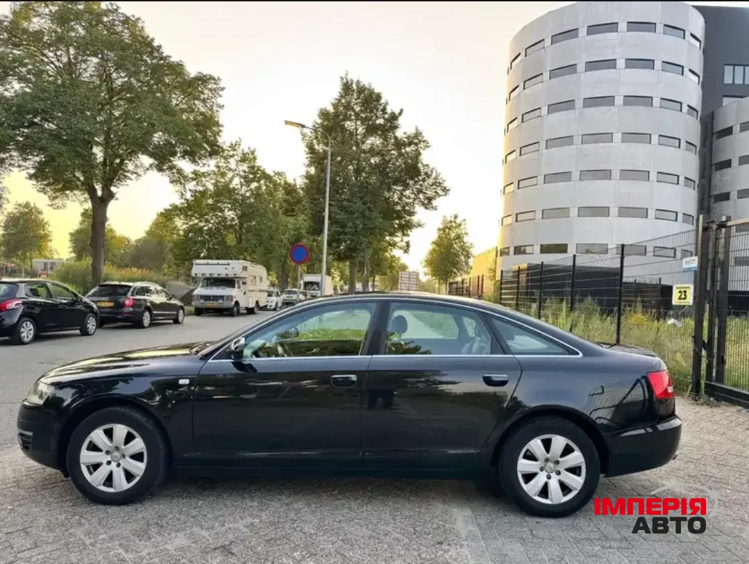 Audi A6 - фото 5
