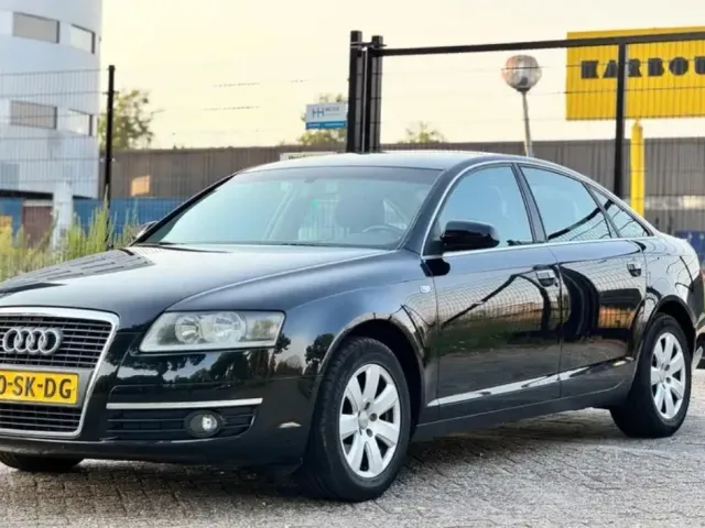 Audi A6 - фото 1