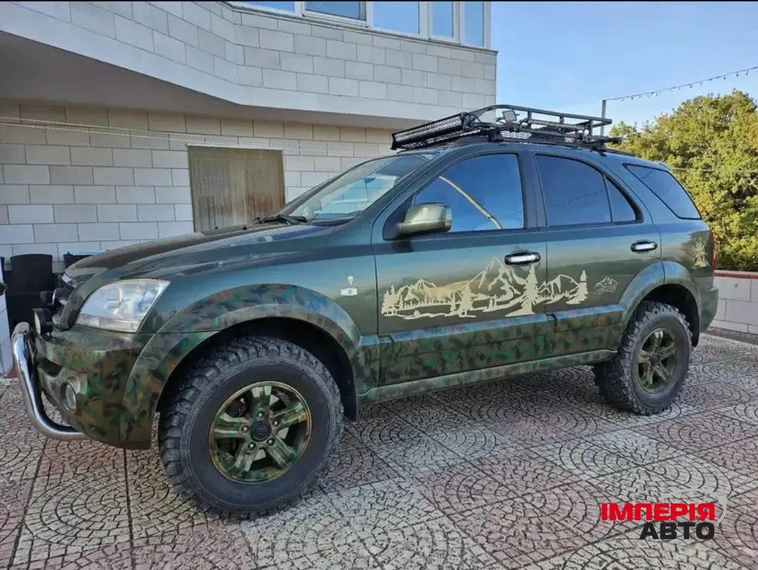 Kia Sorento - фото 8