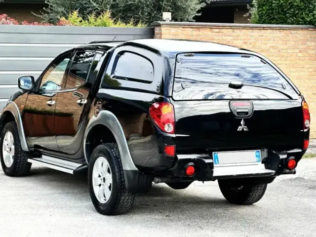 Mitsubishi L200 - фото 5