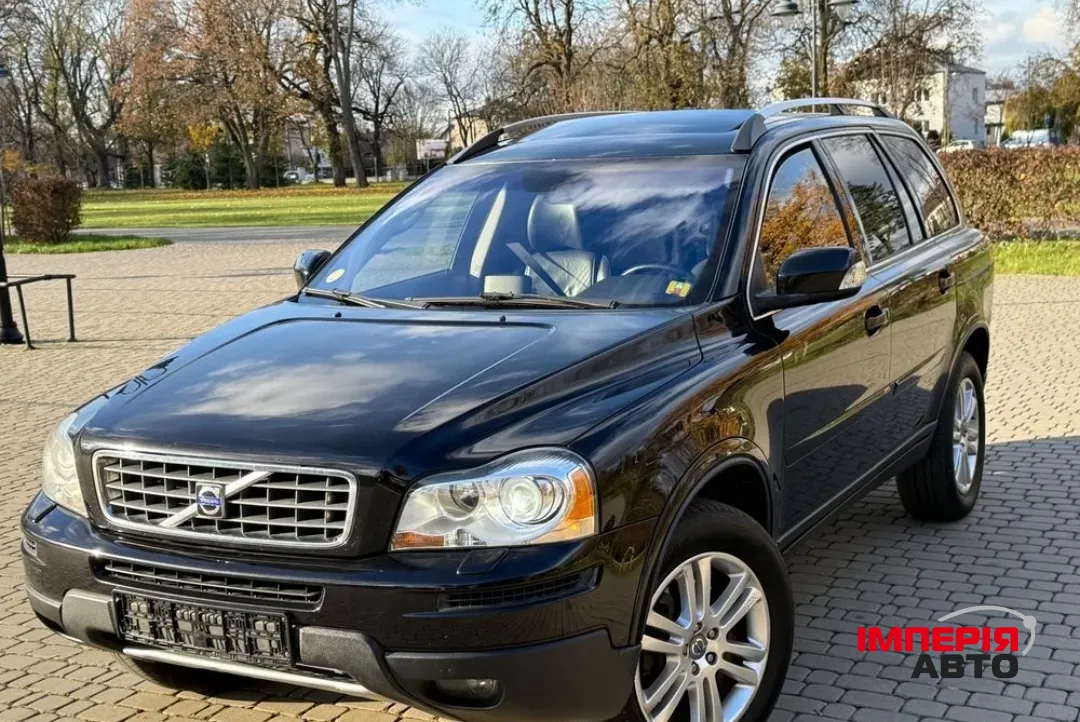 Volvo XC90 - фото 7