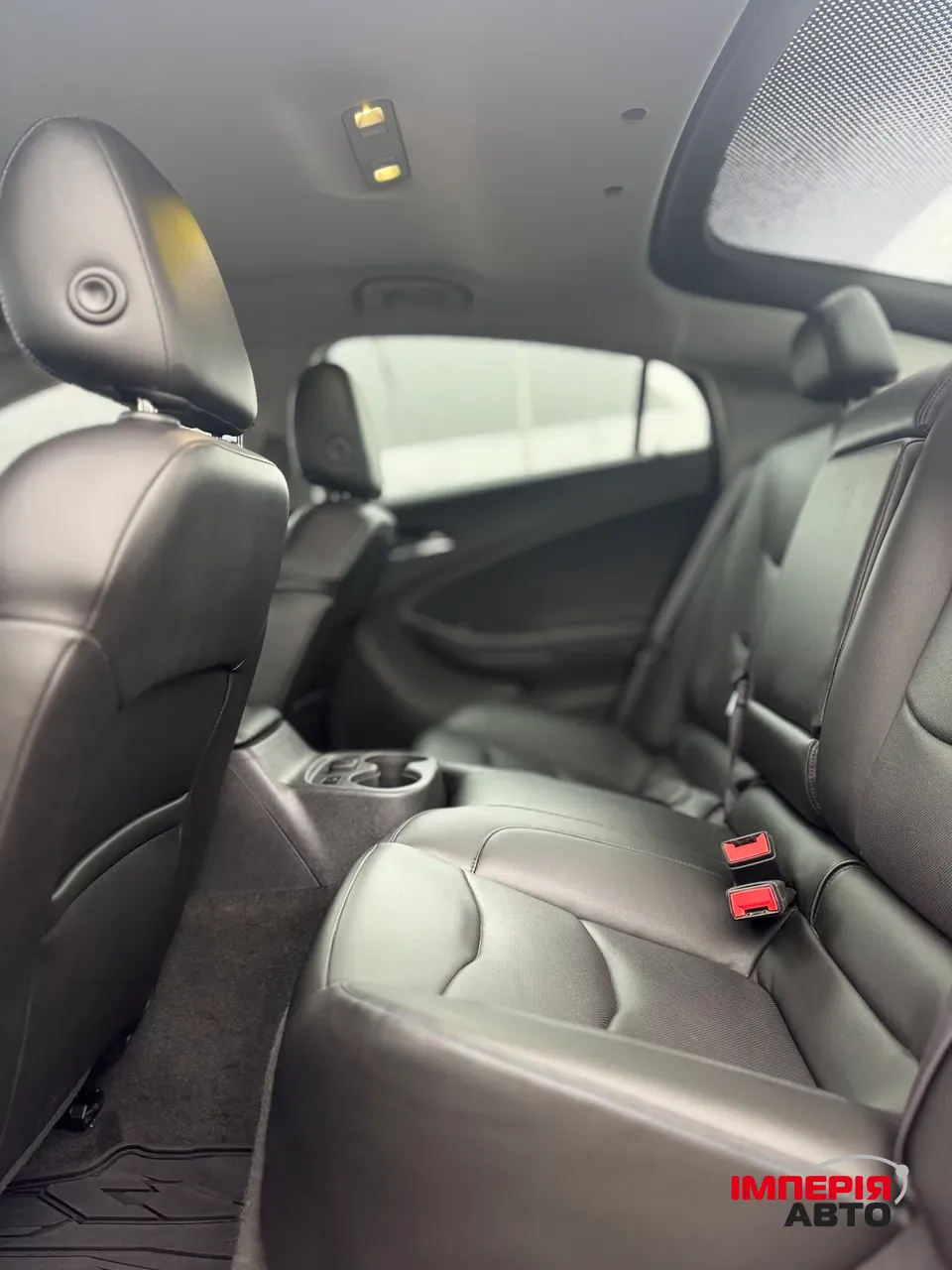 Chevrolet Volt - фото 9