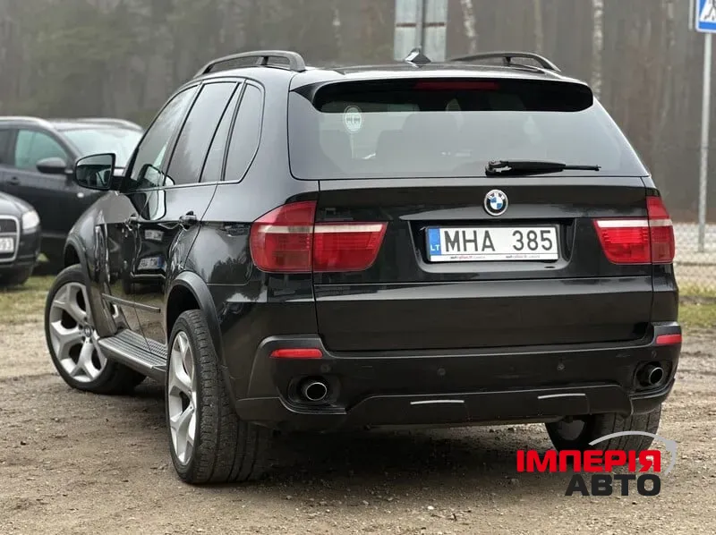 BMW X5 - фото 3