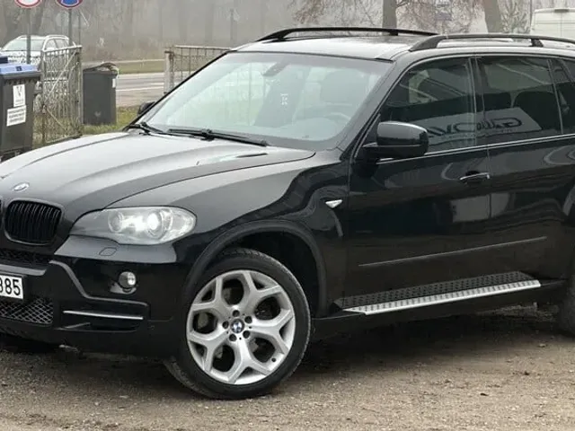 BMW X5 - фото 2