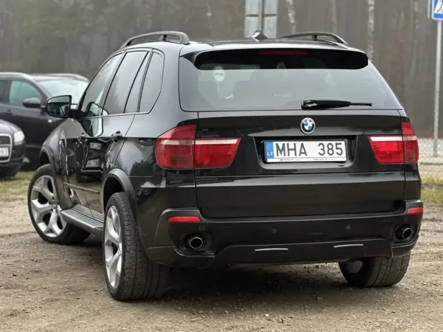 BMW X5 - фото 3