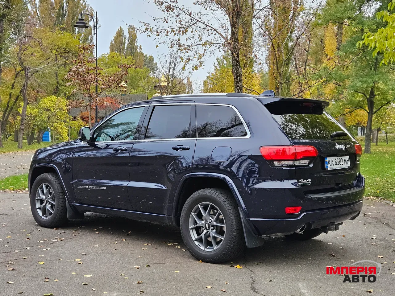 Jeep Grand Cherokee - фото 3