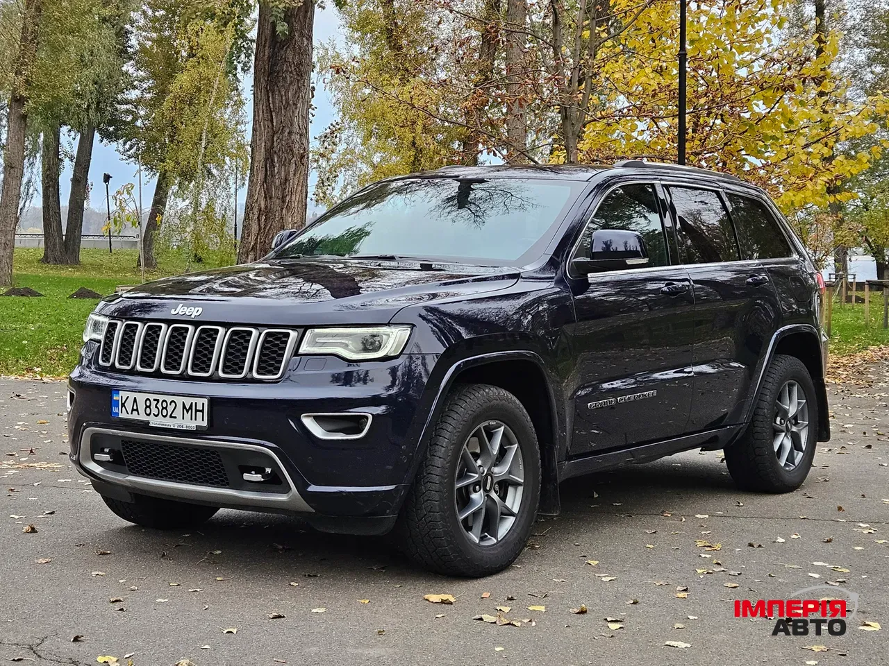 Jeep Grand Cherokee - фото 1