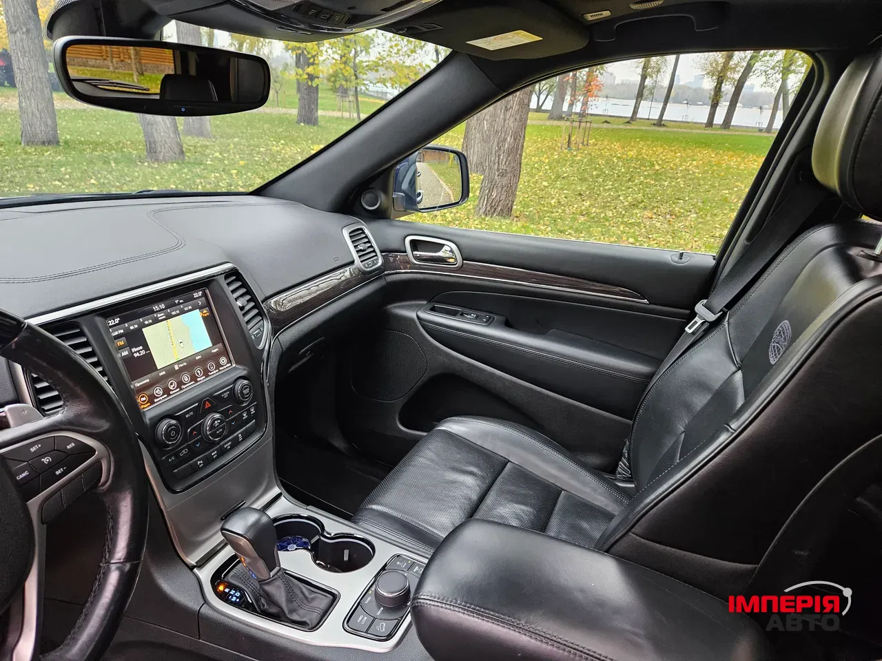 Jeep Grand Cherokee - фото 13