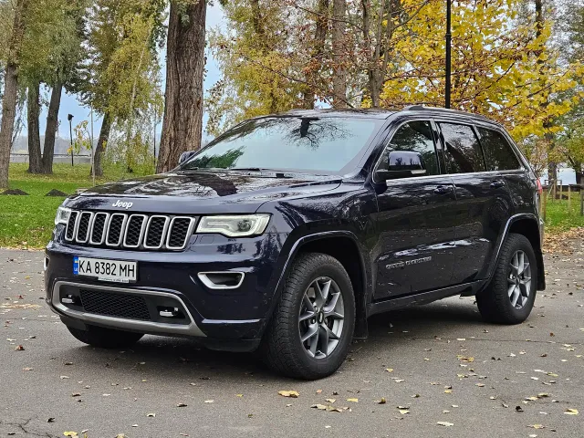 Jeep Grand Cherokee - фото 1