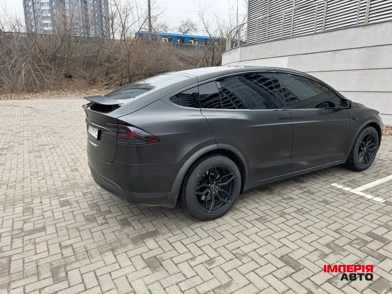 Tesla Model X - фото 15