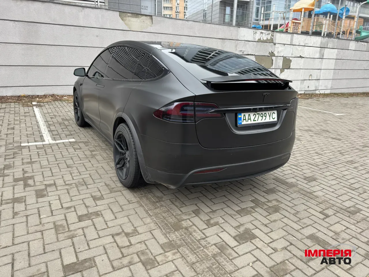 Tesla Model X - фото 23